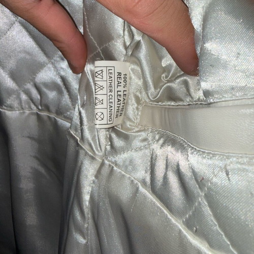 Vintage leather trench coat like new, white 100% leather