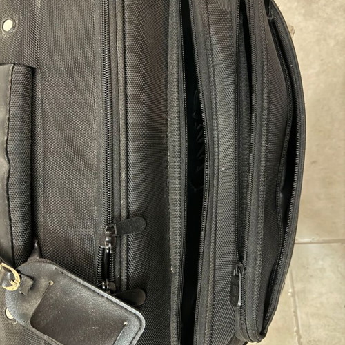 Laptop black fabric cabin travel suitcase like new with 4 wheels