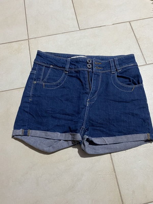 Edward Jeans Women's Shorts like new, size S, blue