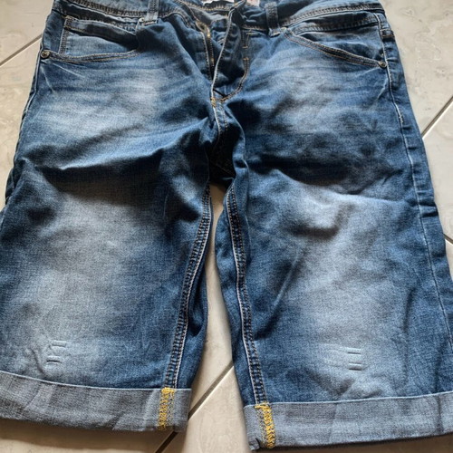Jean bermuda shorts like new, size XXXS, white and blue
