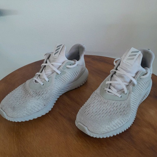 Adidas Alphabounce Shoes No 44 used with minor wear