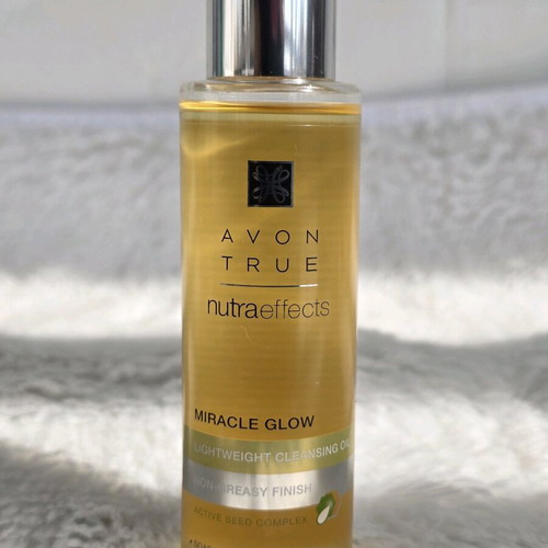 Avon True Nutraeffects Miracle Glow Lightweight Cleansing Oil 125ml new