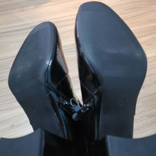 Patent leather women's boots new, black, size 39