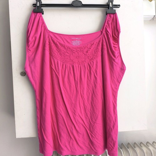 Pink XL 100% cotton t-shirt like new