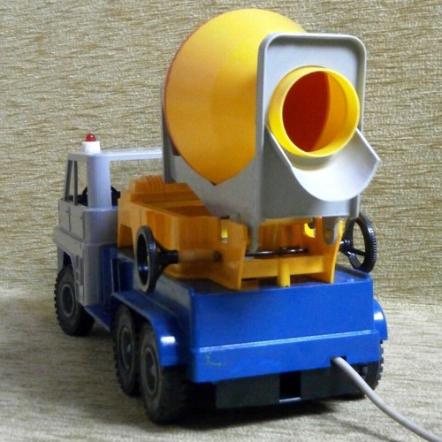 Lyra Mixer Truck No 110 B/O R/C vintage battery toy