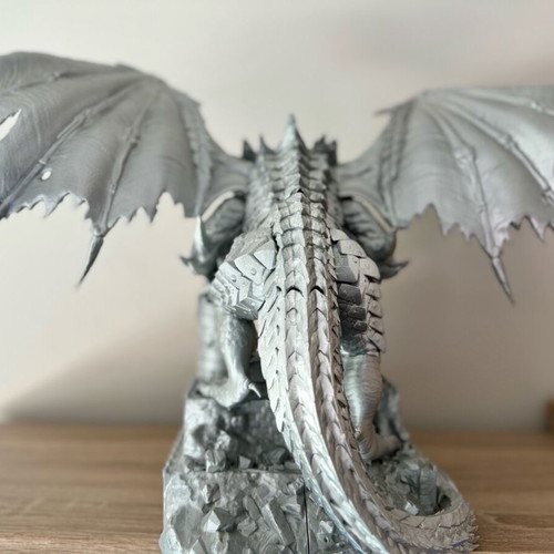 Φιγούρα Deathwing καινούργια από 3d printer, 70cm φτερά, 35cm ύψος