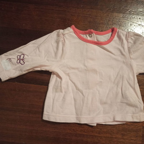 Orchestra baby set used for 1 month with blouse, jacket and romper