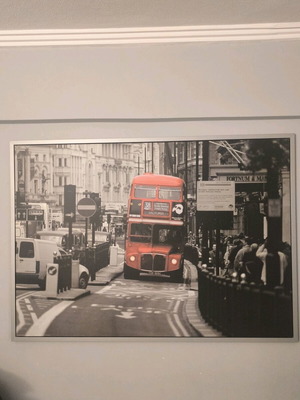 London painting like new 1.40x1.00
