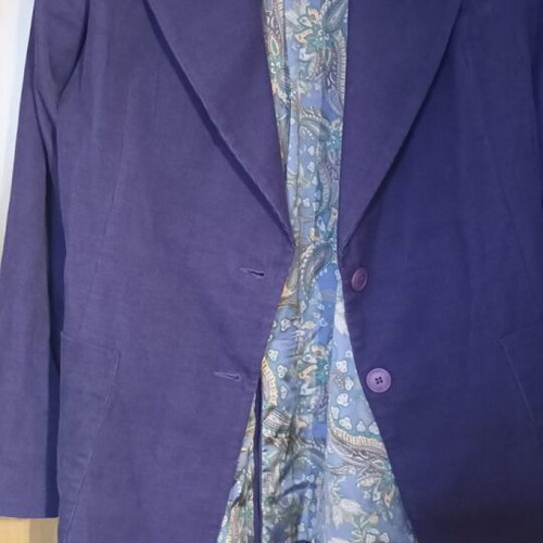 Vassia Kostara purple set with jacket and small pants like new