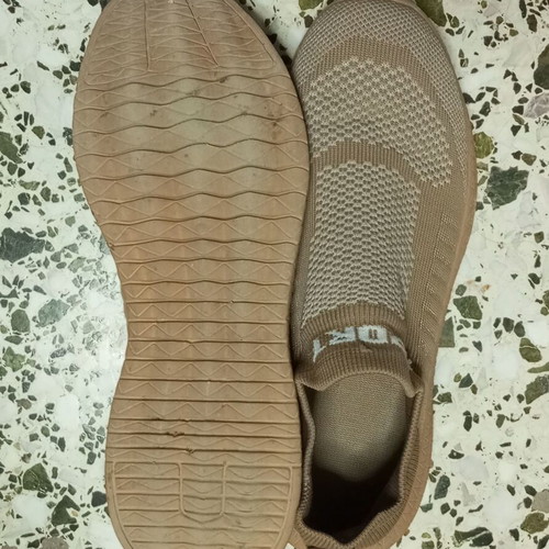 Slip-on sock-style athletic shoes, beige-brown