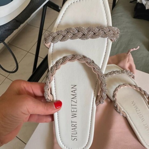 Stuart Weitzman white slippers like new, size 37.5