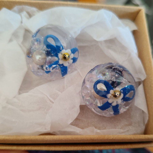 Handmade earrings with resin and colorful elements new
