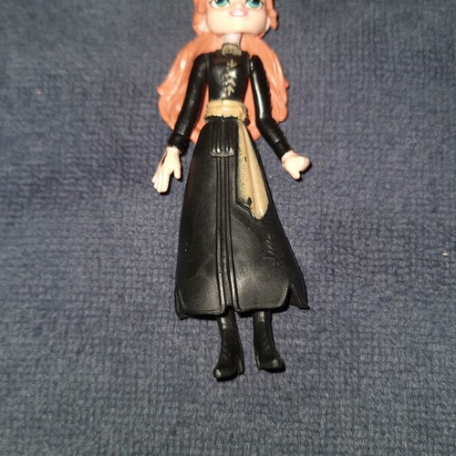 Anna from Frozen doll 9.5cm new