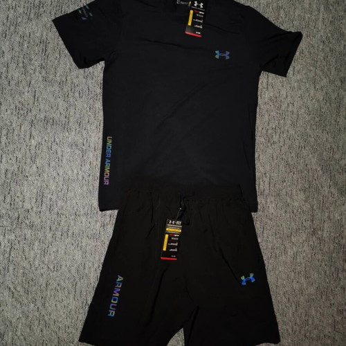 Under Armour Reflective Set brand new with tags