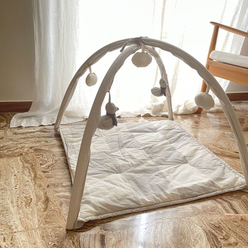 Zara Home baby gym like new, playmat with toys