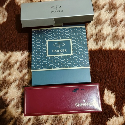 Parker and Sheaffer pens like new with 14k gold nib