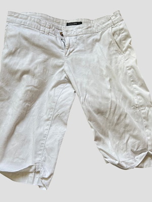 White jeans shorts size medium used