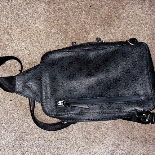 Guess crossbody bag like new, black and gray