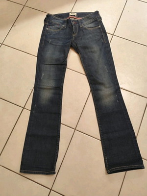 Staff women's dark blue skinny denim pants like new