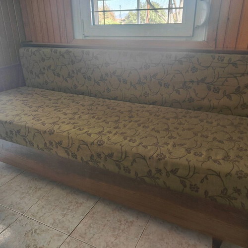 Chest sofa like new, semi-double bed, sturdy