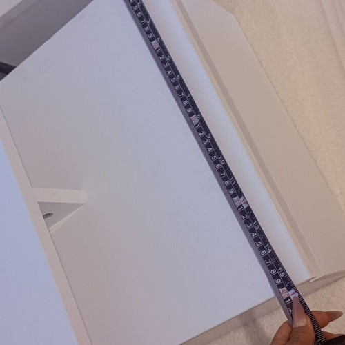 Nightstands set of 2 like new, white with shelf and cabinet
