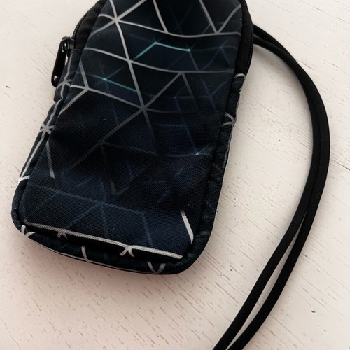 Travel bag Ghuts neck with two compartments, like new