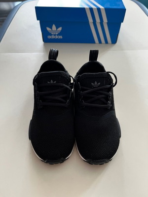Παιδικά παπούτσια adidas NMD_R1 no. 22 καινούργια