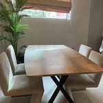 Dining set with 6 chairs and table used