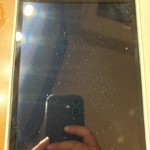iPad Mini set of 2 used, one with broken screen, one for parts