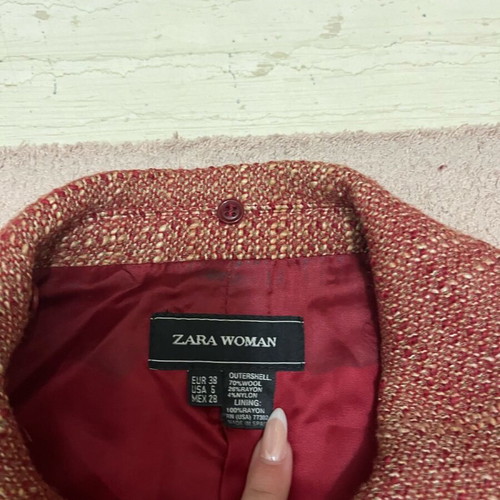 Zara knitted jacket red like new, size M