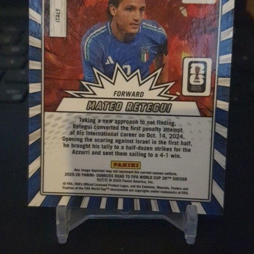 Panini Donruss Soccer 2025-26 Net Marvels Mateo Retegui card like new