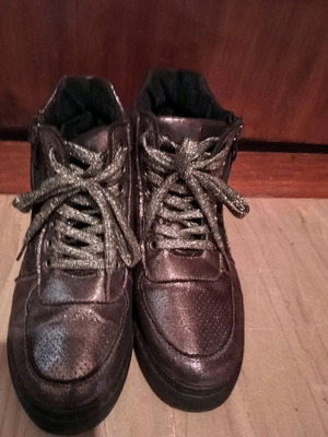 Vintage bronze ankle boots like new '00s