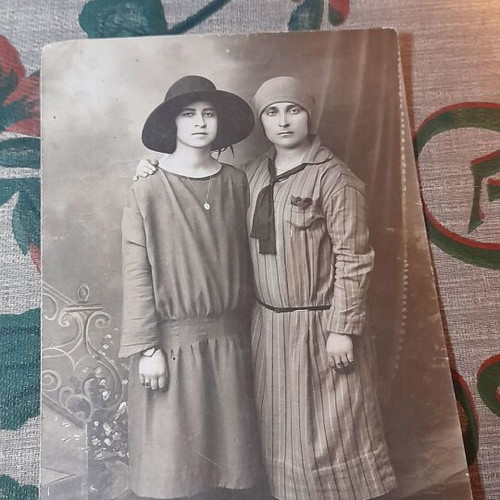 Vintage handwritten postcard 1920s, like new, Souvenir to Kifisia