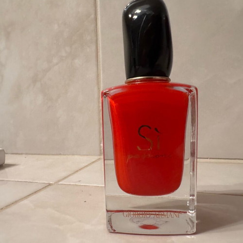 Armani Sì Passione Eau de Parfum 50ml used, authentic