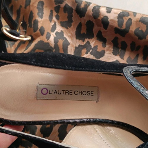 L'autre chose leather sandals size 38 like new