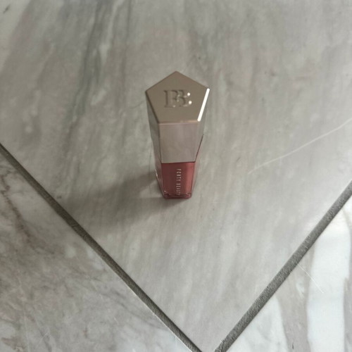 Fenty Gloss Bomb Lip Luminizer Fussy new