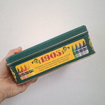 Crayola Complete Crayon Collector Tin 1991 like new with sharpener