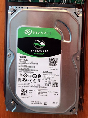 Σκληρός δίσκος ST500DM009, 3.5", 500GB, 7200, 32MB Cache