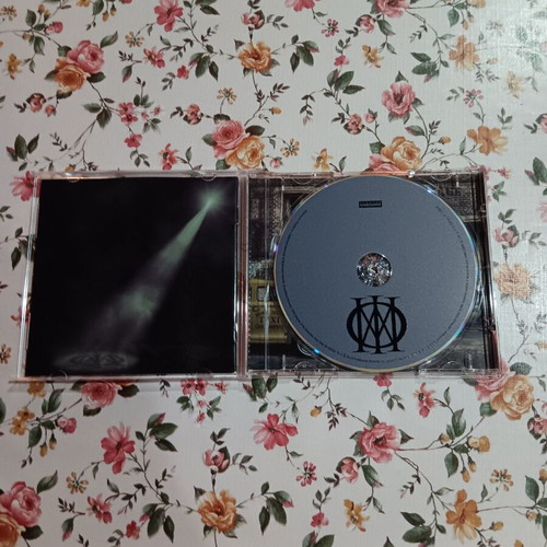 Dream Theater CD like new, progressive metal from USA