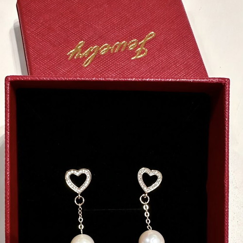 Baroque Pearl Heart Earrings 14K Gold Filled, new, hypoallergenic