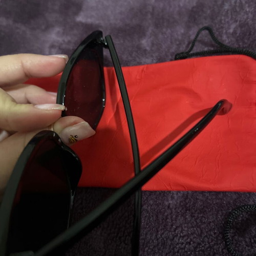 Sunglasses like new, black