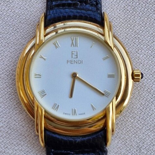 Fendi watch, face diameter 3cm, brand new