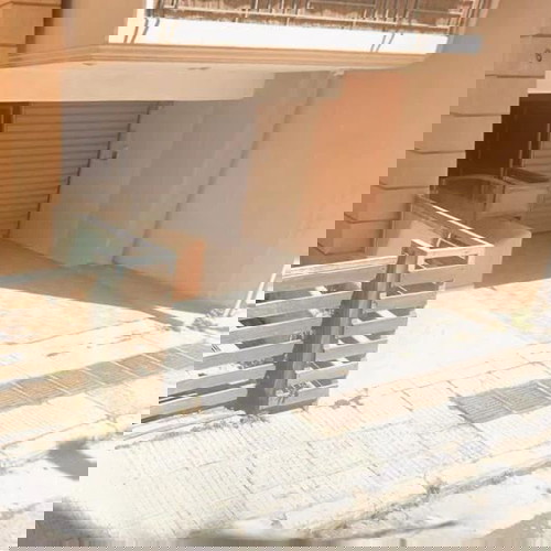 Υπόγεια θέση στάθμευσης με ασανσέρ αυτοκινήτων 10,13 τ.μ στα Άνω Πατήσια