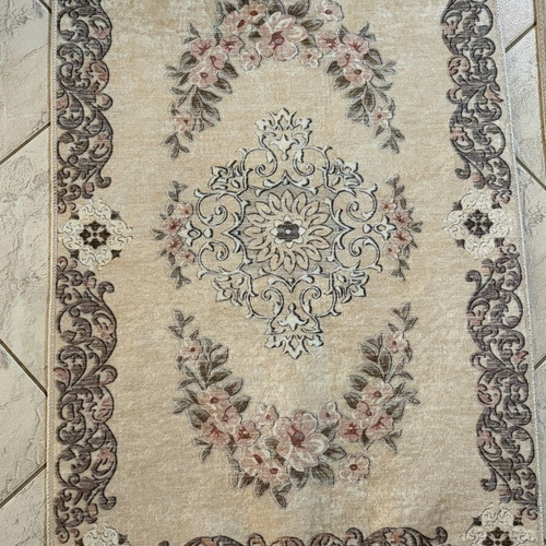 Bedroom rugs set used, modern motif with fringes