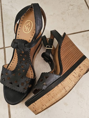Ash platform sandals used, size 40, black