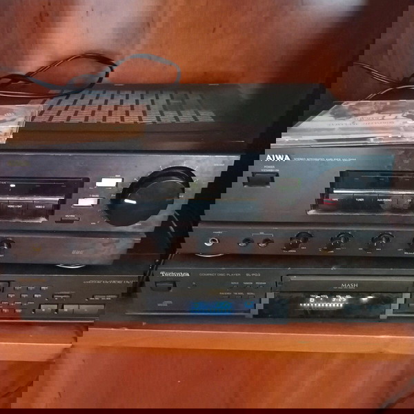 Aiwa ενισχυτής + Technics cdp+Samsung ηχεια