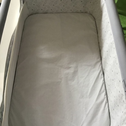 Λίκνο Chicco Next To Me Dream σαν καινούργιο με στρώμα και σεντόνια