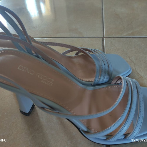 Dino Ricci Select women's turquoise summer sandals like new, size 37