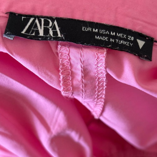 Zara shirt M new, pink with heart back design