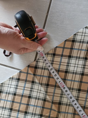 PVC tablecloth with checkered pattern